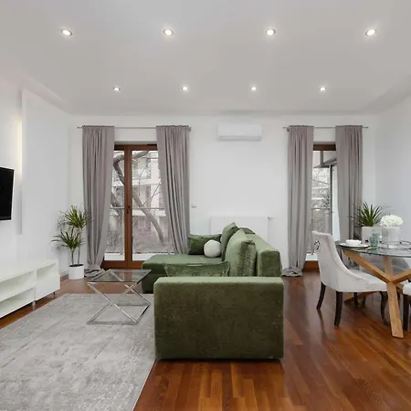 Elegant With Air Conditioning And Underground Parking By Renters Prestige Apartament *