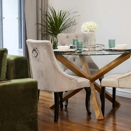 Apartment Elegant With Air Conditioning By Renters Prestige Warsaw