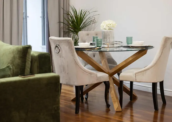 Apartment Elegant With Air Conditioning And Underground Parking By Renters Prestige Warsaw